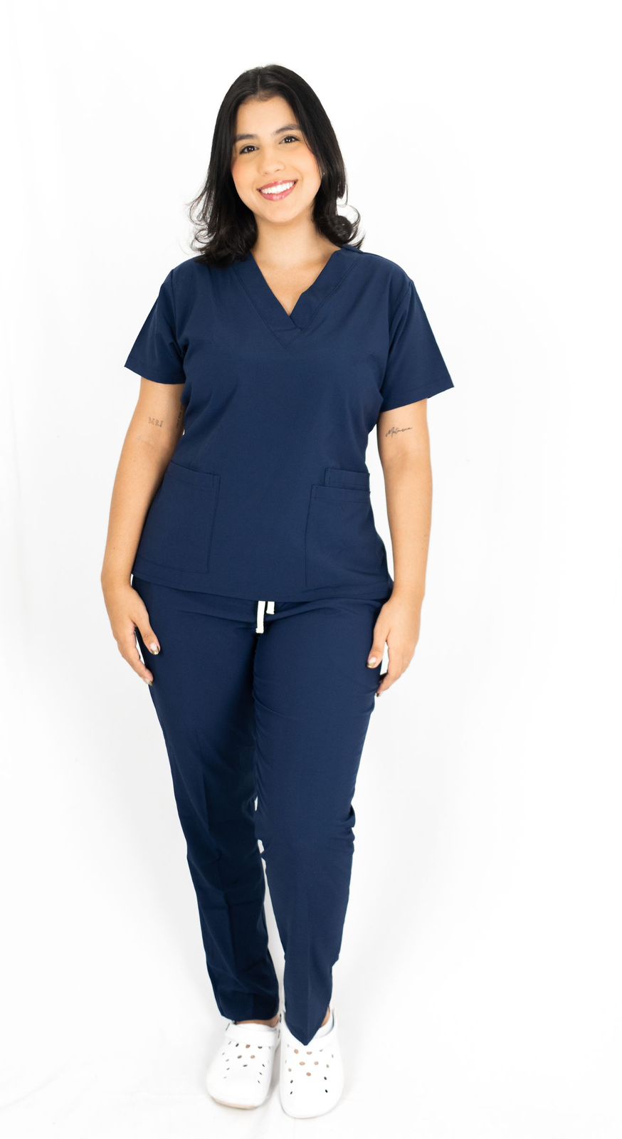 Uniforme Antifluido Cuello V Dama