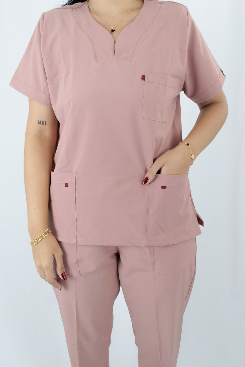 Uniforme Antifluido Palo Rosa
