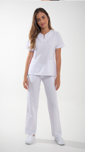 Uniforme Antifluido Cuello V Dama